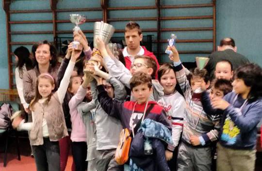 Scuola Primaria Roncalli - Dueville... pigliatutto !